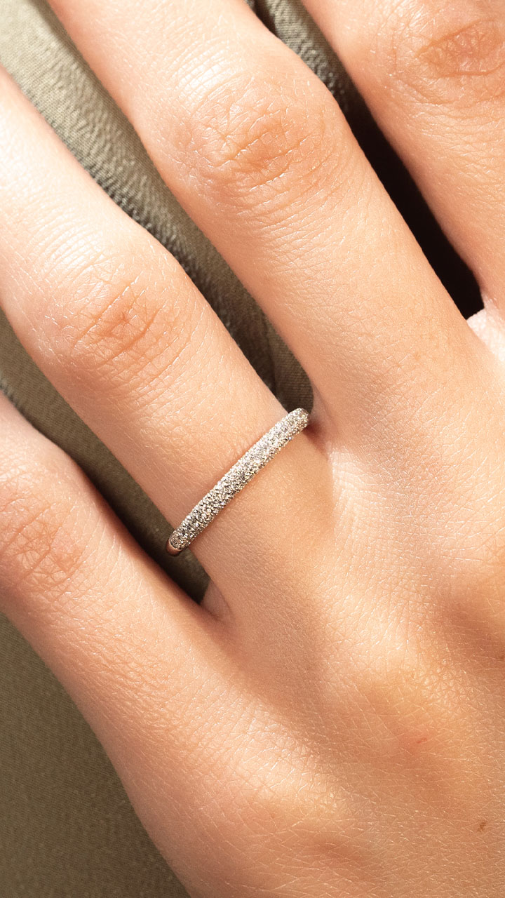 Bague Diamant Bague Femme Solde Demi Alliance Diamants Ronds En Or